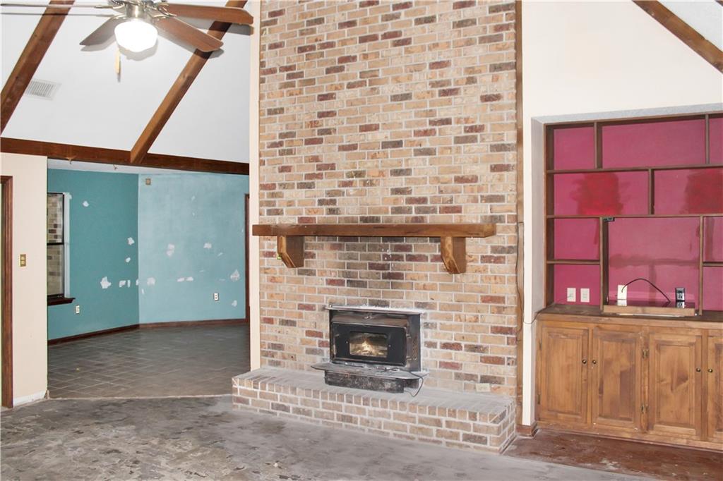 12 SLEEPY HOLLOW Lane