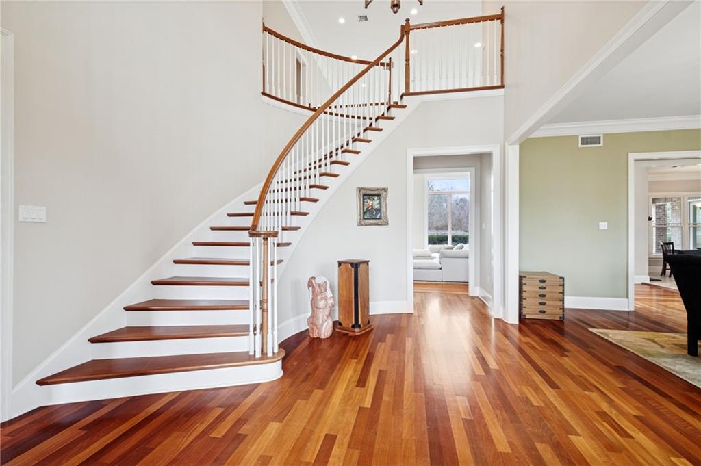 52 ENGLISH TURN Drive