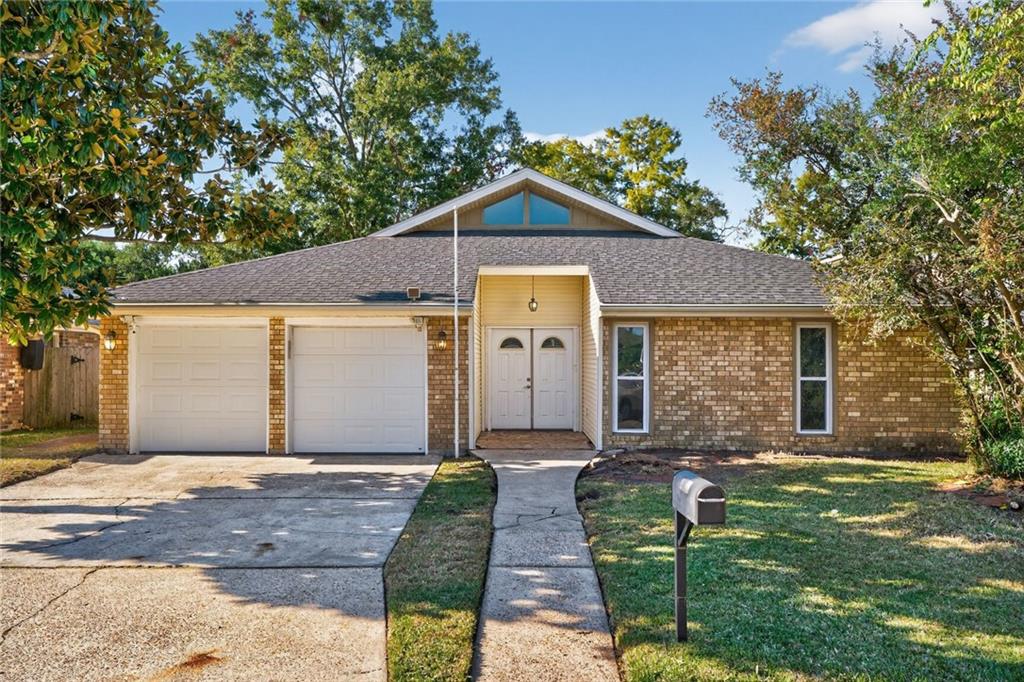 9508 ALHAMBRA Court