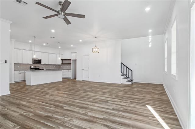 424 COUGAR Drive
