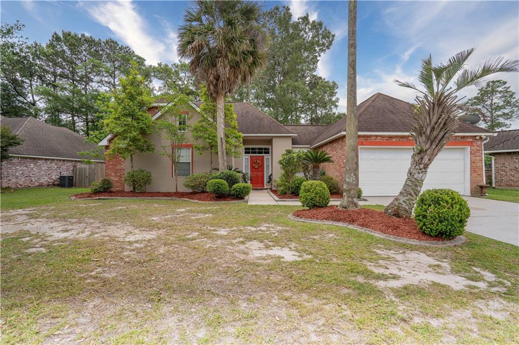 2032 W RIDGE Drive