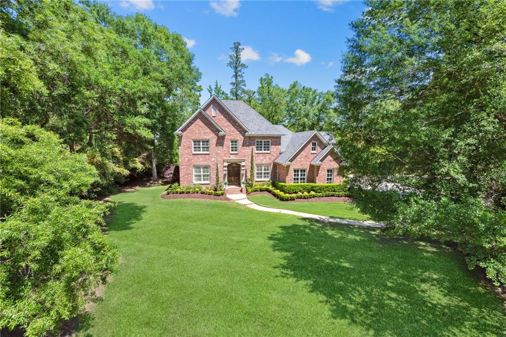 Covington, Louisiana 70433, United States, 5 Bedrooms Bedrooms, ,4 BathroomsBathrooms,Residential,Pending,60429