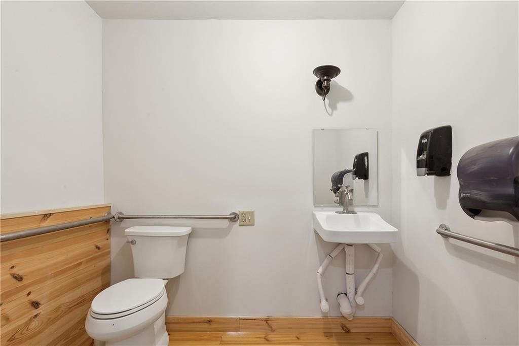 New Orleans, Louisiana 70117, United States, ,Residential,Active,32157