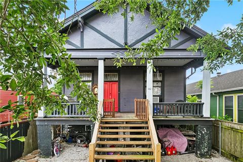 Photo of 1421 KENTUCKY Street, New Orleans, LA 70117 (MLS # 2553855)
