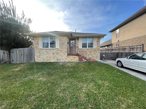 1350 SYLVIA Avenue Metairie LA 70005