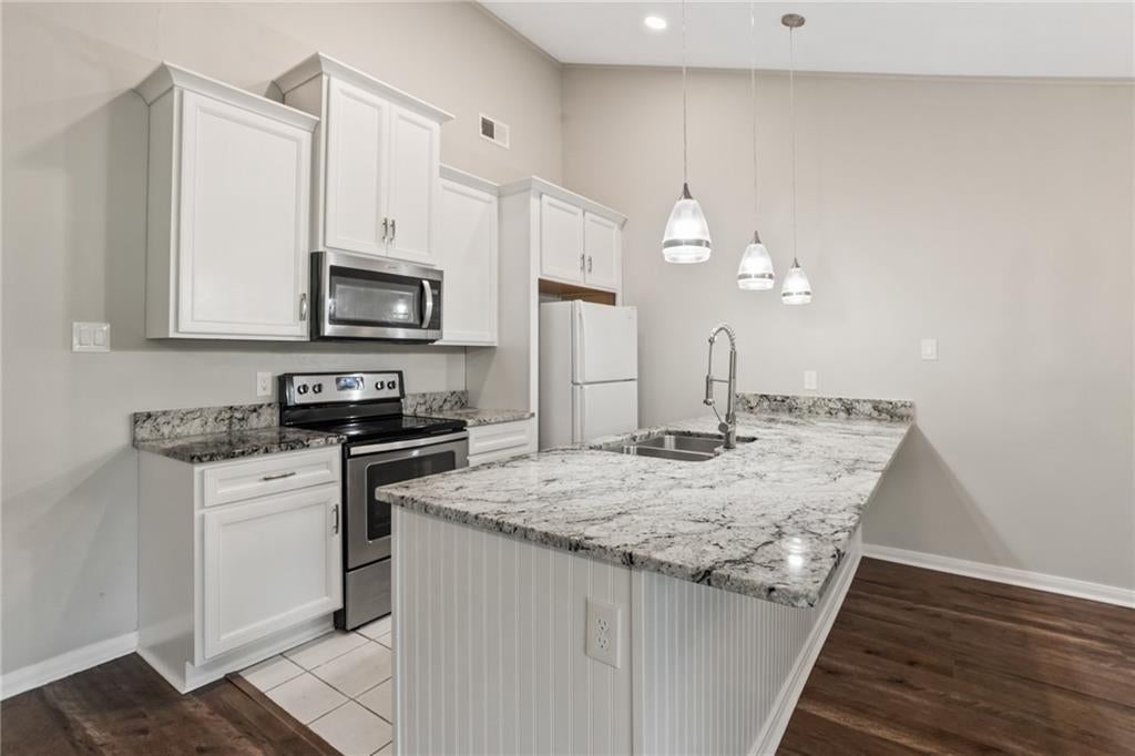 12 SOUTH COURT VILLA 12