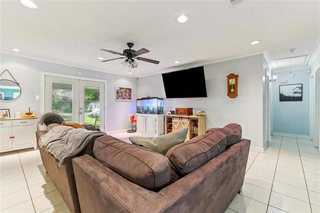 264 COTTONWOOD Drive