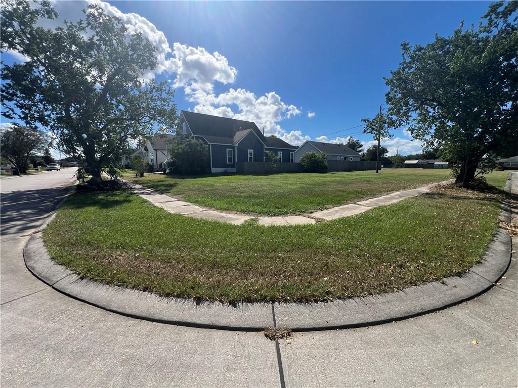 140 SEAL Drive