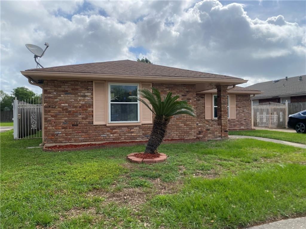 7531 CRESTMONT Road