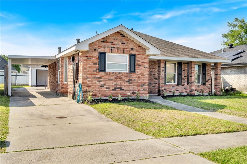 3216 VAN CLEAVE Drive