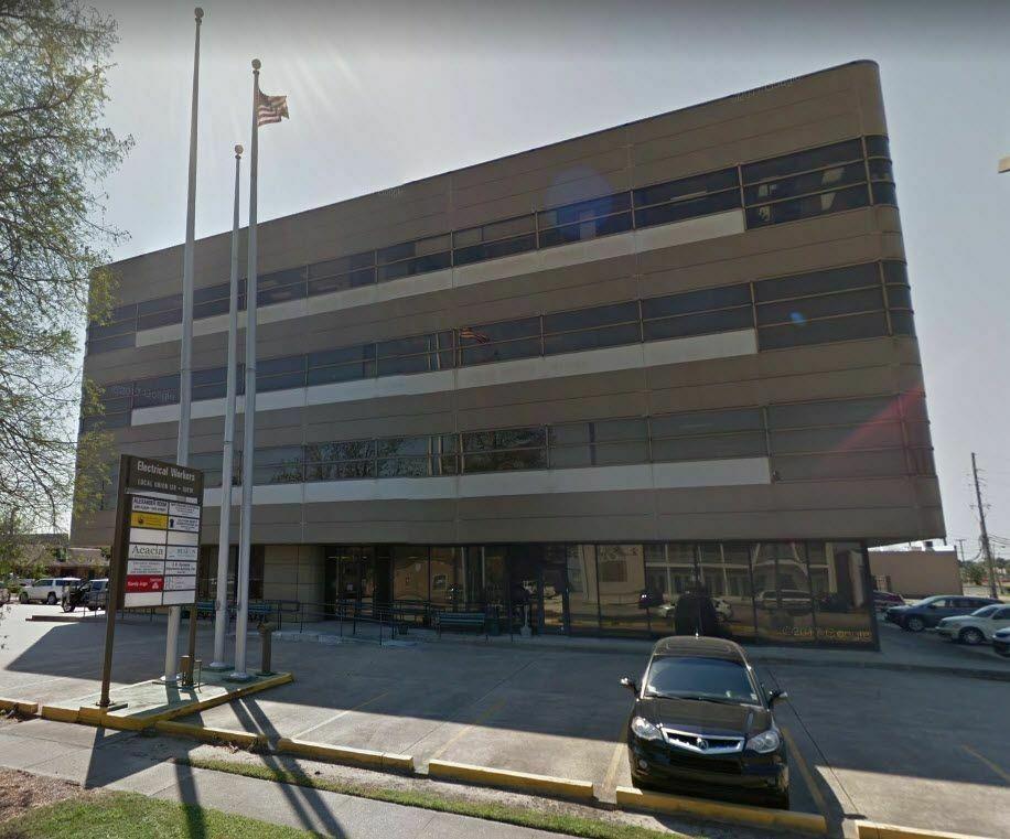 3200 RIDGELAKE Drive 101