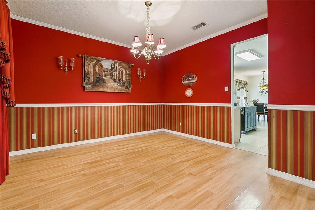 3126 E MEADOW LAKE Drive