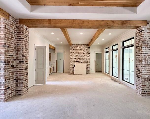 12772 CROSSVINE Drive