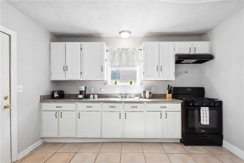 New Orleans, Louisiana 70116, United States, 4 Bedrooms Bedrooms, ,2 BathroomsBathrooms,Residential,Active,181364