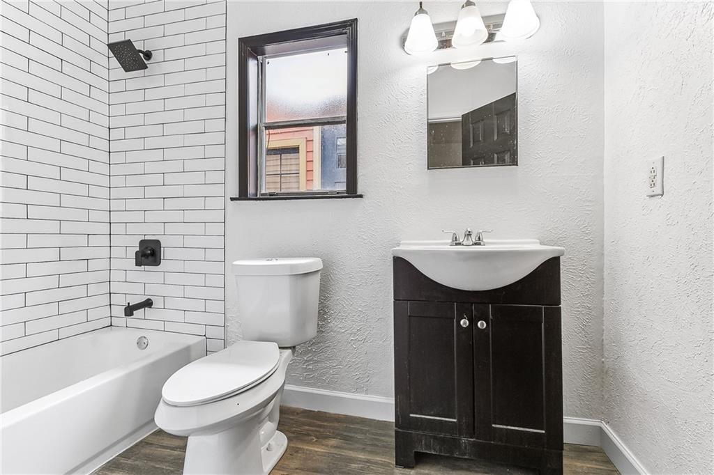 New Orleans, Louisiana 70116, United States, 4 Bedrooms Bedrooms, ,2 BathroomsBathrooms,Residential,Active,181364