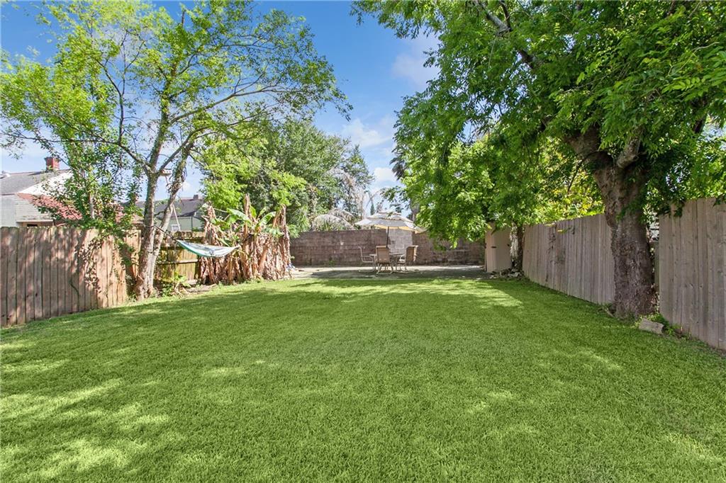 New Orleans, Louisiana 70116, United States, 4 Bedrooms Bedrooms, ,2 BathroomsBathrooms,Residential,Active,181364