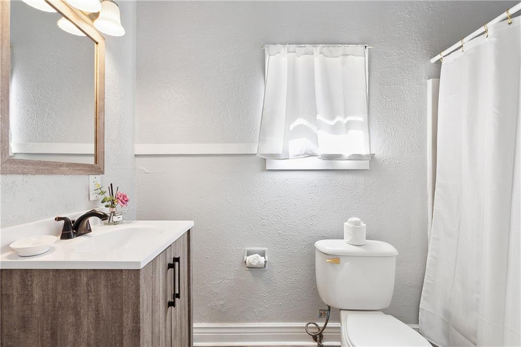 New Orleans, Louisiana 70116, United States, 4 Bedrooms Bedrooms, ,2 BathroomsBathrooms,Residential,Active,181364