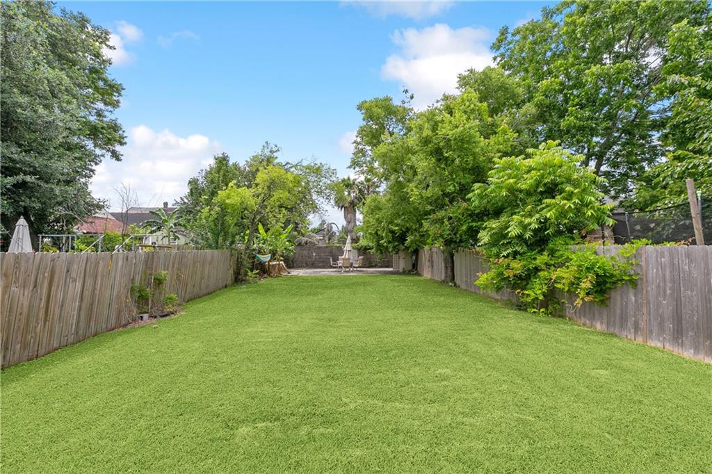 New Orleans, Louisiana 70116, United States, 4 Bedrooms Bedrooms, ,2 BathroomsBathrooms,Residential,Active,181364