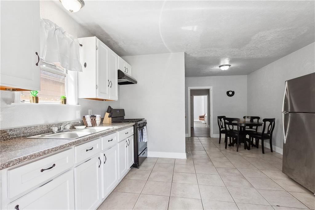 New Orleans, Louisiana 70116, United States, 4 Bedrooms Bedrooms, ,2 BathroomsBathrooms,Residential,Active,181364