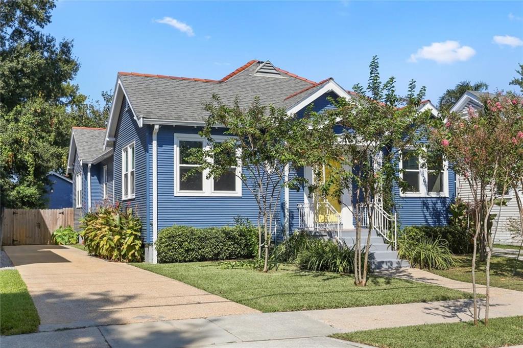3424 OCTAVIA Street