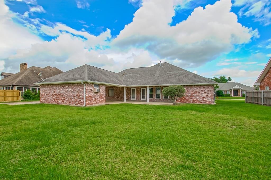 125 COTTAGE Drive