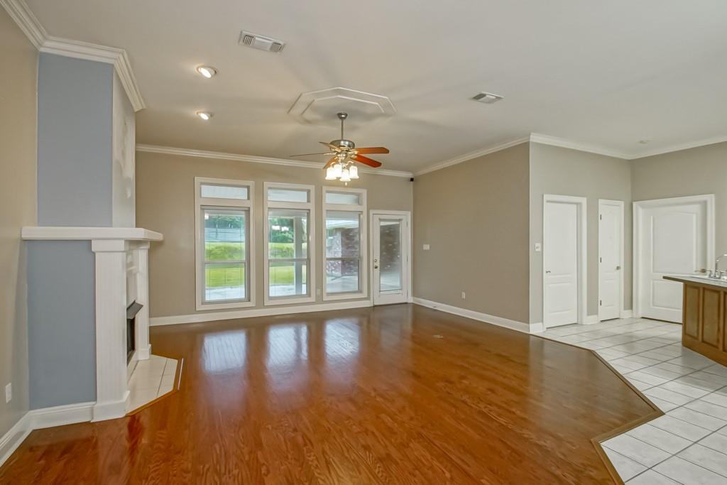 125 COTTAGE Drive
