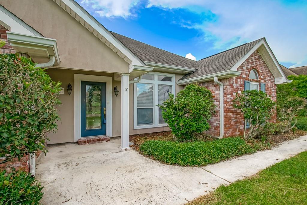 125 COTTAGE Drive