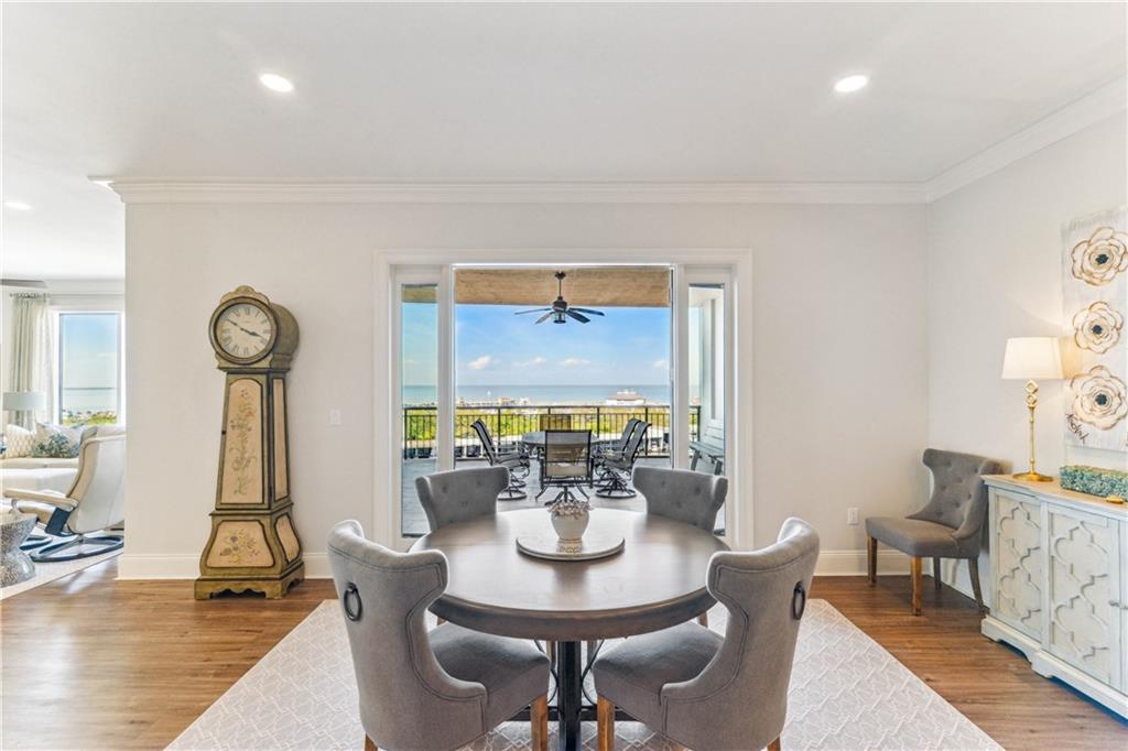 232 LAKE MARINA Avenue 10D