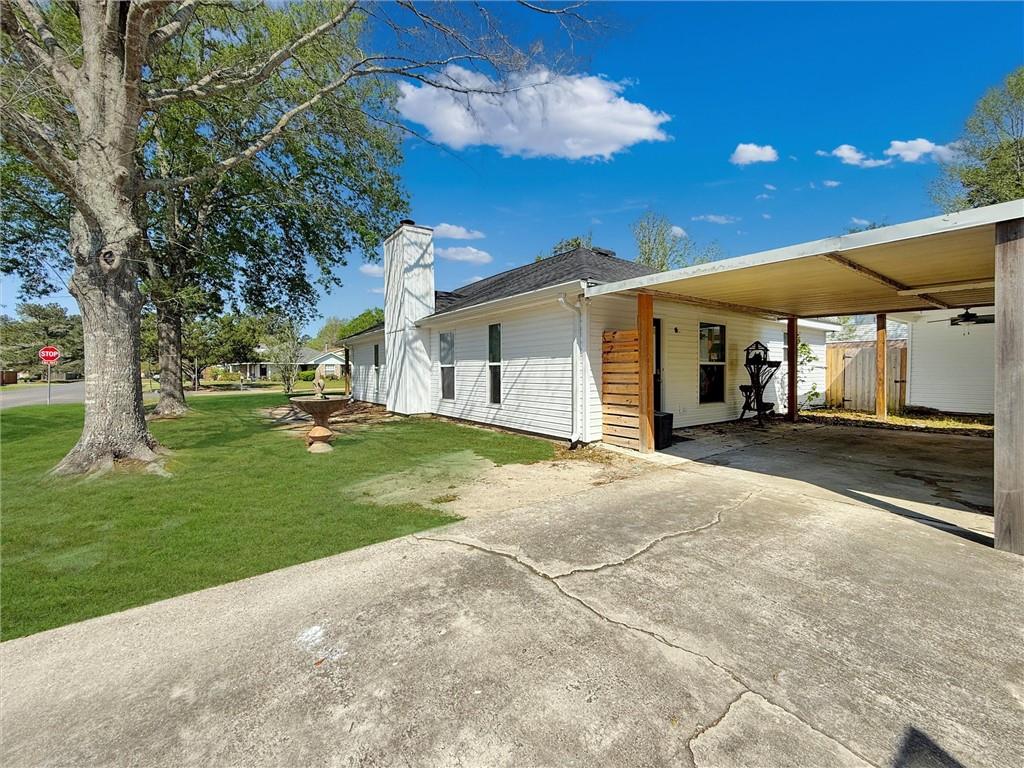 101 SAINT JOHN Circle