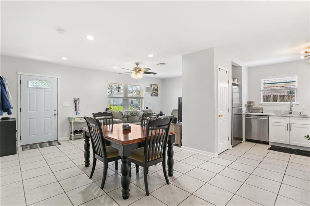 3837 VIRGIL Boulevard