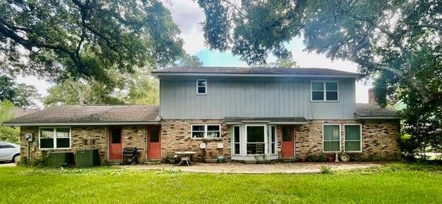 945 WINONA Drive