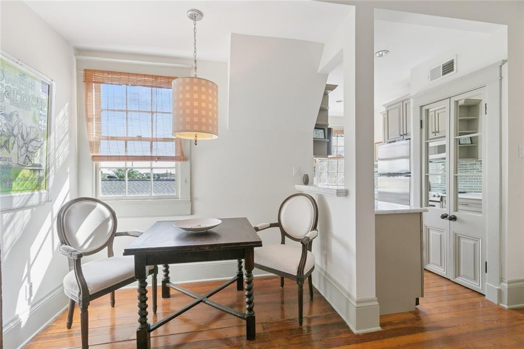 1329 ST ANDREW Street 12