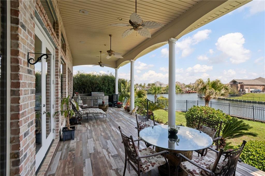 508 LOGAN ISLAND Court