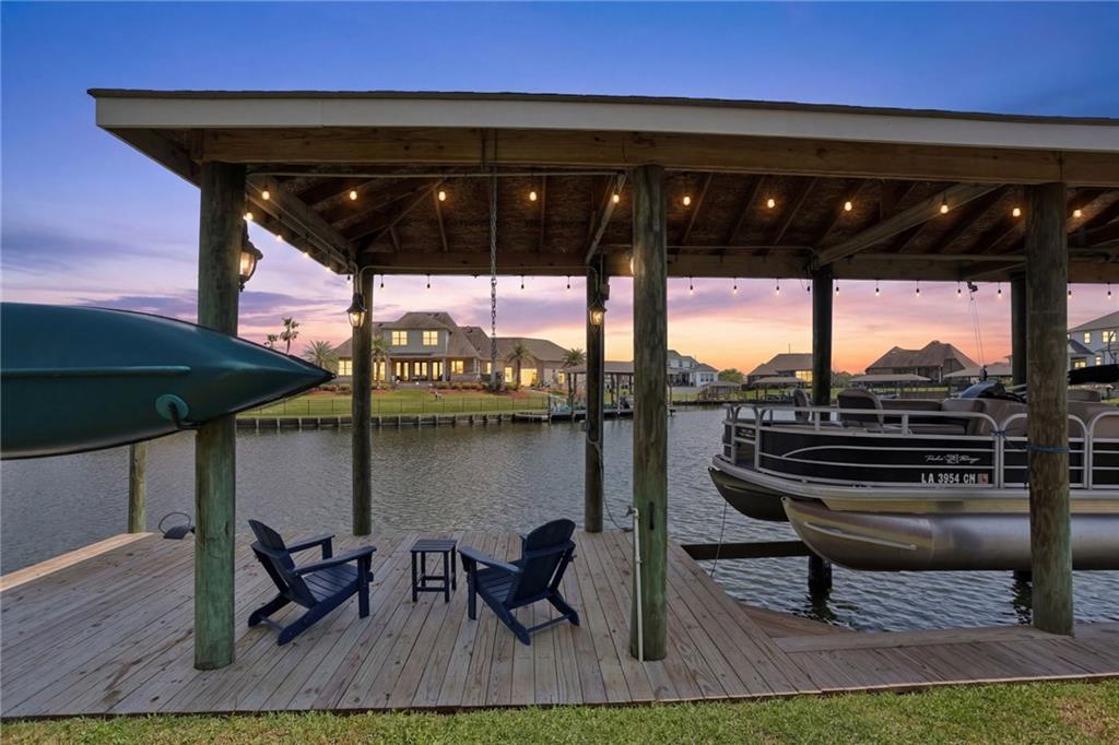 508 LOGAN ISLAND Court