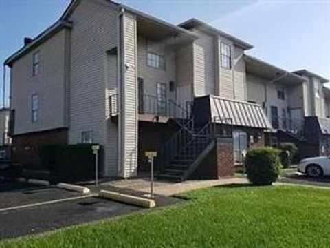 Photo of 2509 GIUFFRIAS. Street #605, Metairie, LA 70001 (MLS # 2552790)