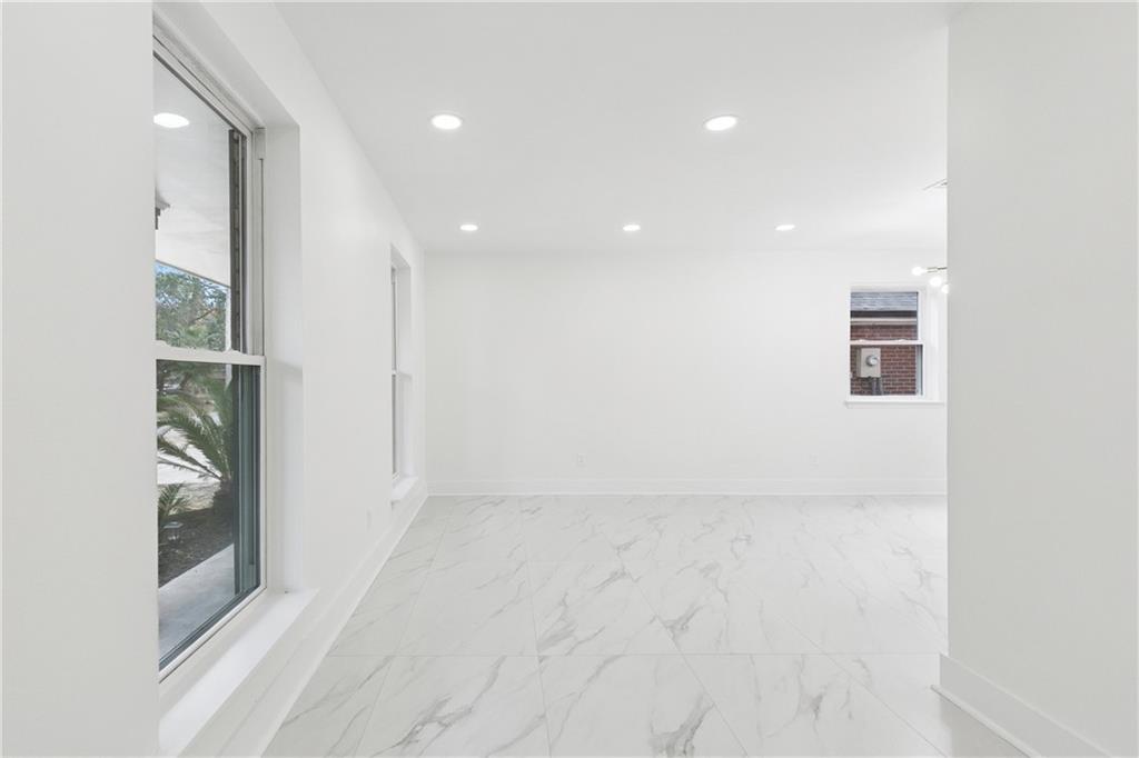 4129 MONTRACHET . Drive