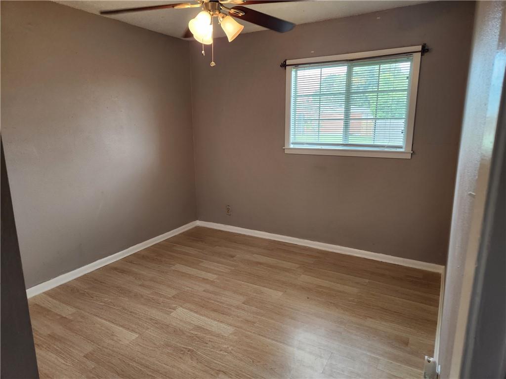2124 S BUTTERFLY Circle