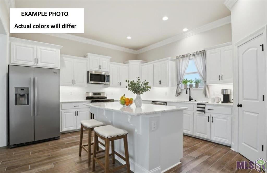 638 Elk Ridge