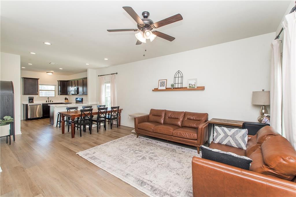 41724 WHISPER WOODS Road