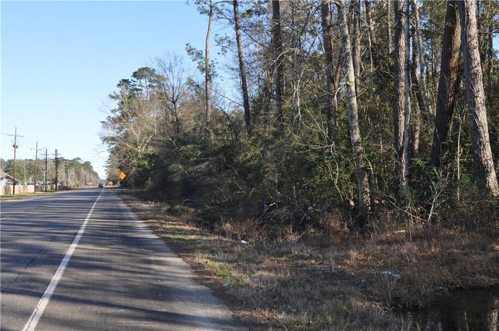 24182 HWY 22 Highway