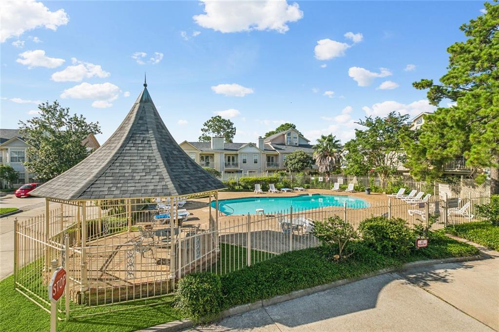 703 AUDUBON TRACE 703