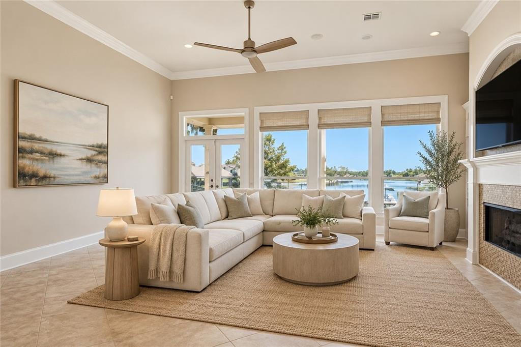 1466 ROYAL PALM Drive