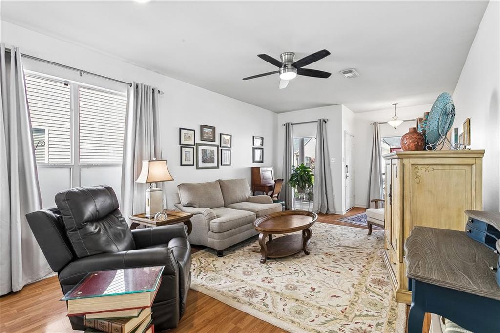 2085 DUNDEE LOOP NORTH