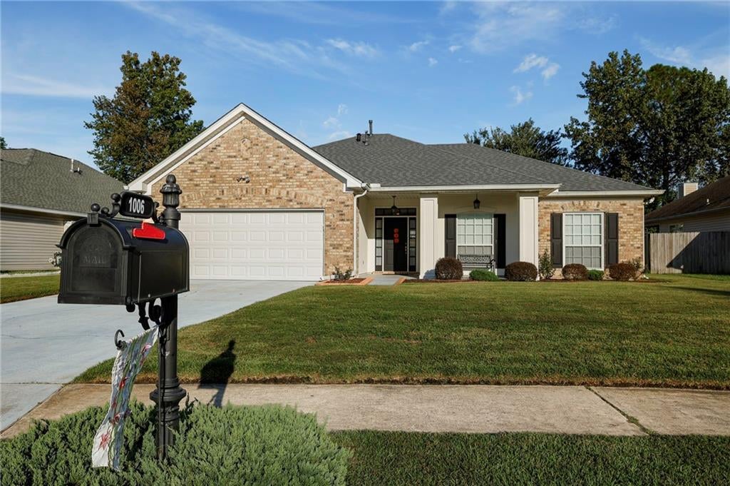 1006 TRICIA Drive