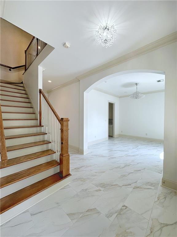 701 METAIRIE LAWN Drive