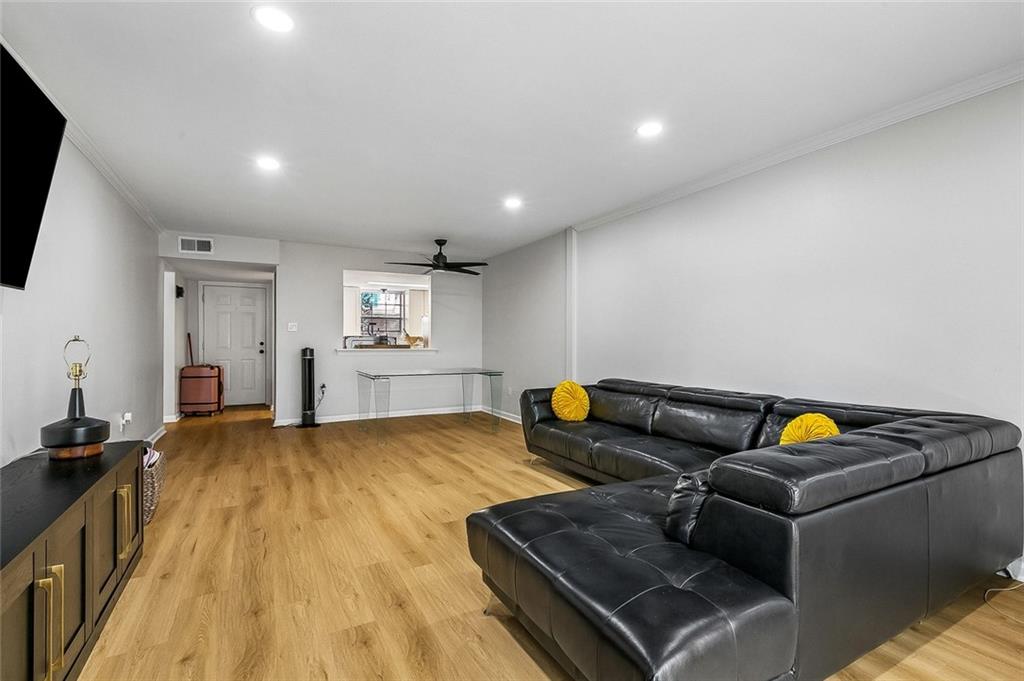 2509 GIUFFRIAS Avenue 515