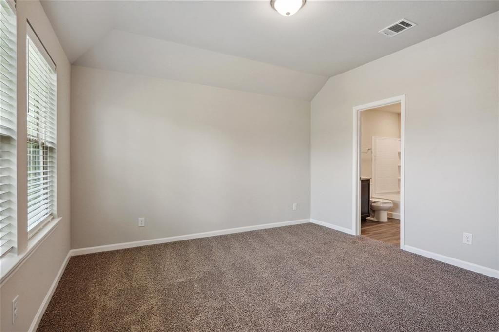 18374 FOX HOLLOW Loop