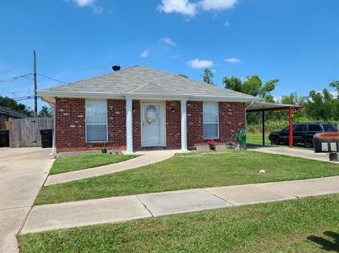 3820-3822 JUNO Drive Chalmette LA 70043