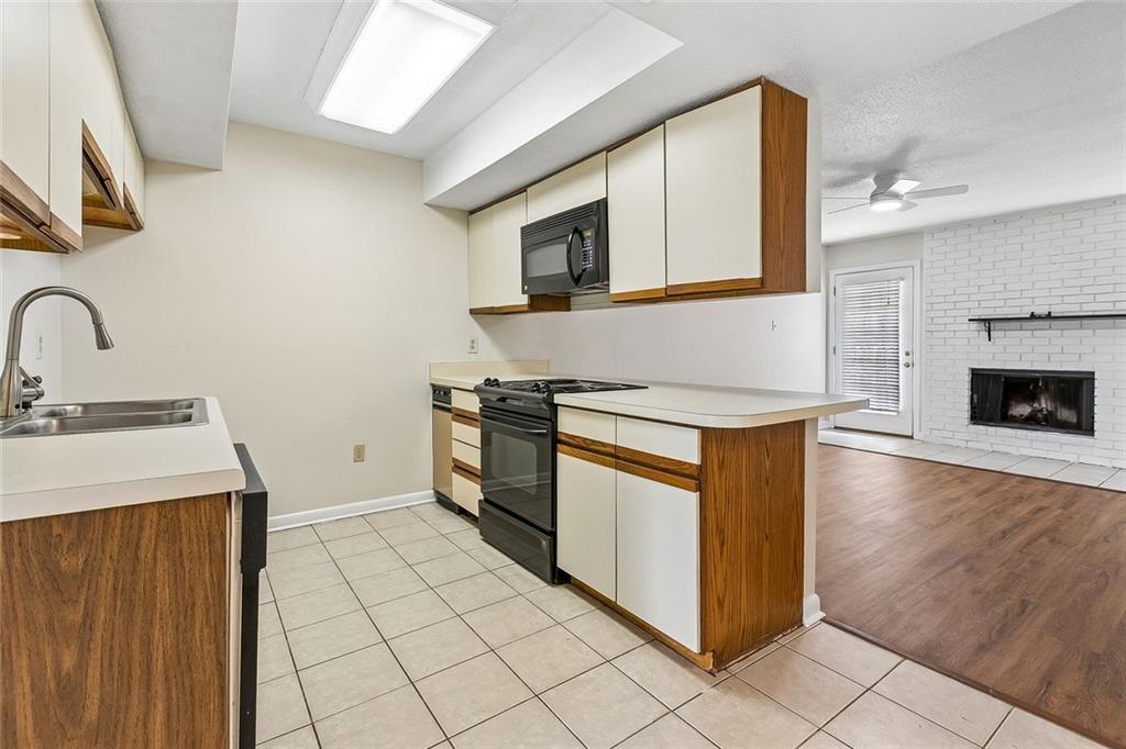 35 ORMOND Place