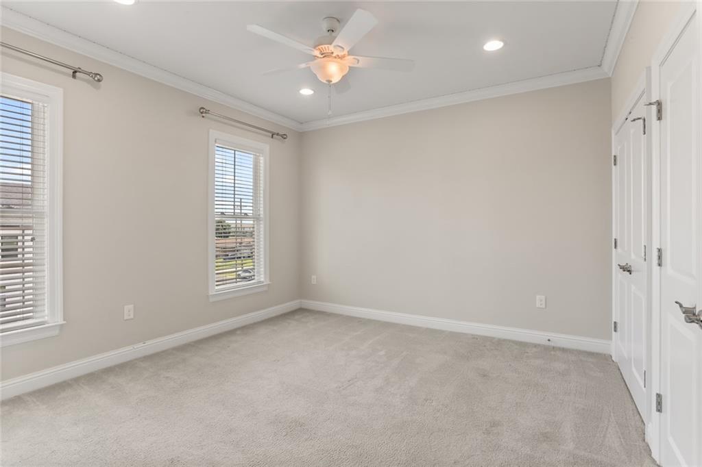 New Orleans, Louisiana 70124, United States, 5 Bedrooms Bedrooms, ,3 BathroomsBathrooms,Residential,Active,54092